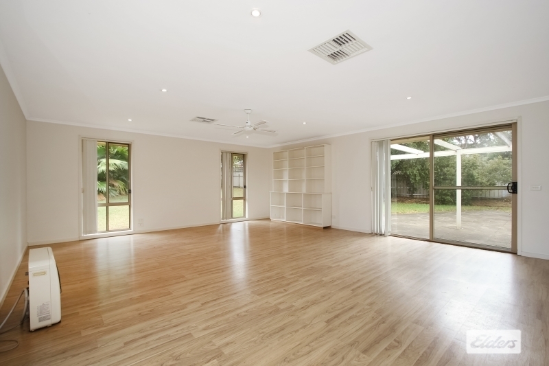 14 CURRINGA PL, SPRINGDALE HEIGHTS NSW 2641, 0 રૂમ, 0 બાથરૂમ, House