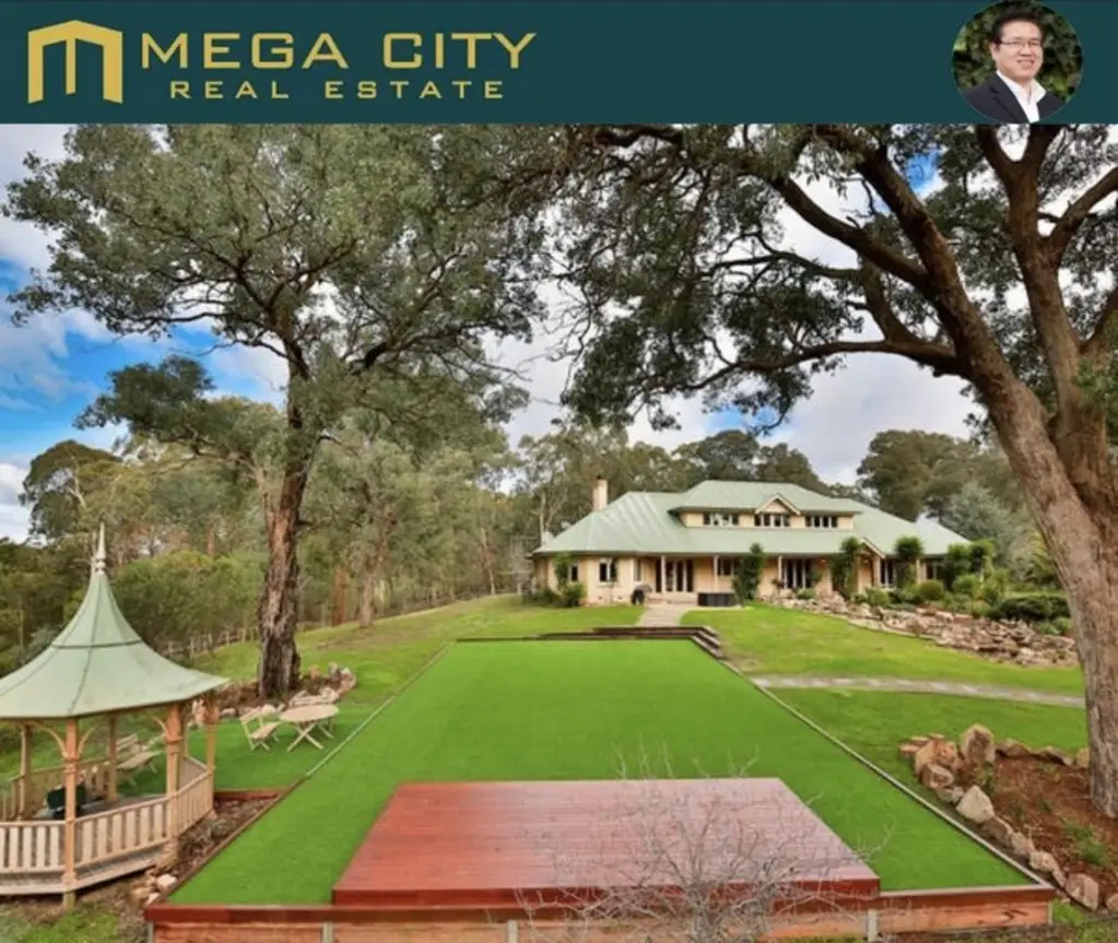 Warrandyte 5chambre A Palace Offering the Perfect Lifestyle and Business Opportunity on this 20 acres Block