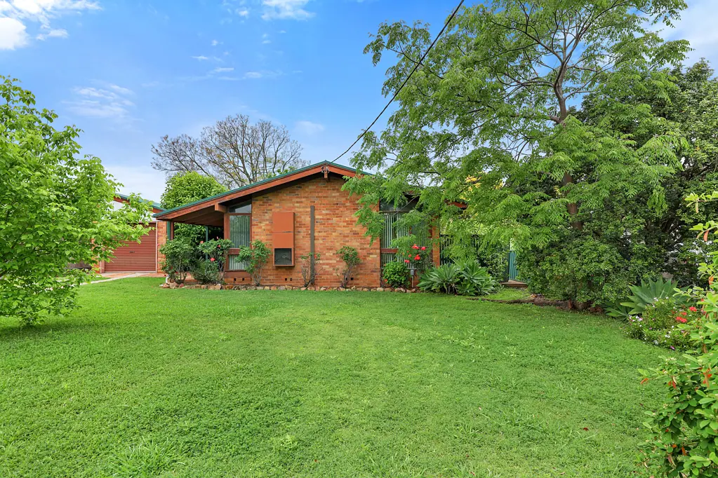 64 Oxford Road, Scone, NSW 2337