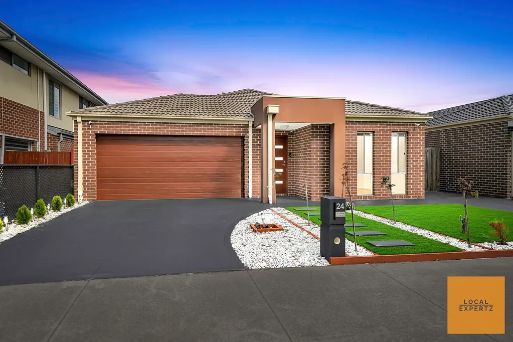 24 Mint Boulevard, Harkness, VIC 3337