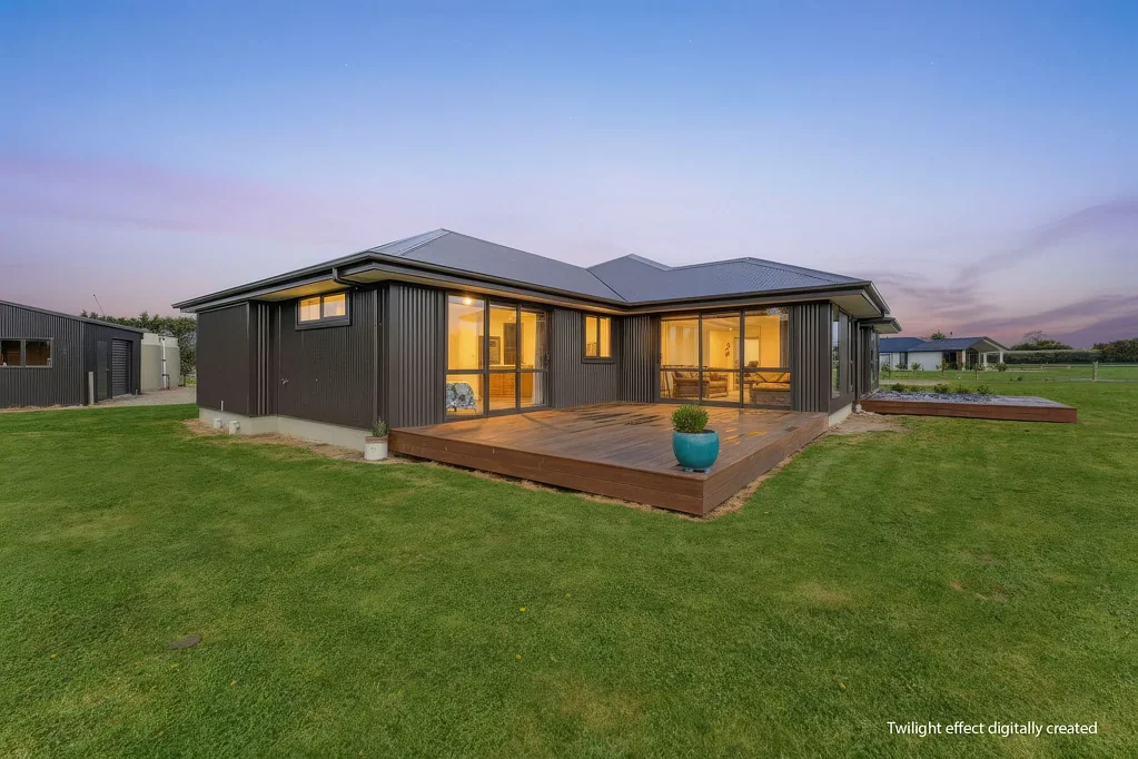 Levels 3 Bedroom Bring the Gear, Keep Timaru Close