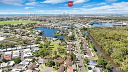 1/81 Kangaroo Avenue, Coombabah