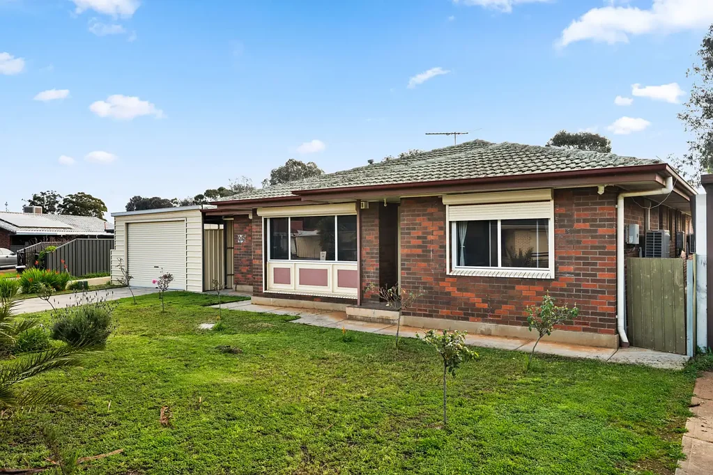 Paralowie 5房  Live Large Today, Unlock the 836sqm Potential Tomorrow.