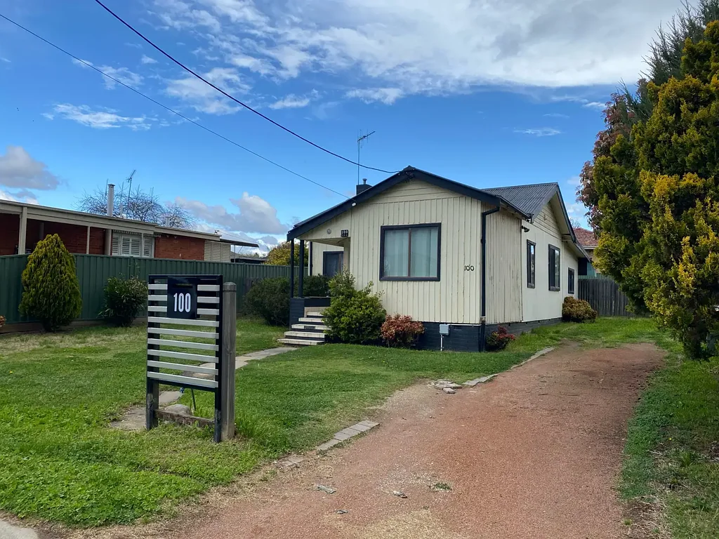 4 Bedrooms