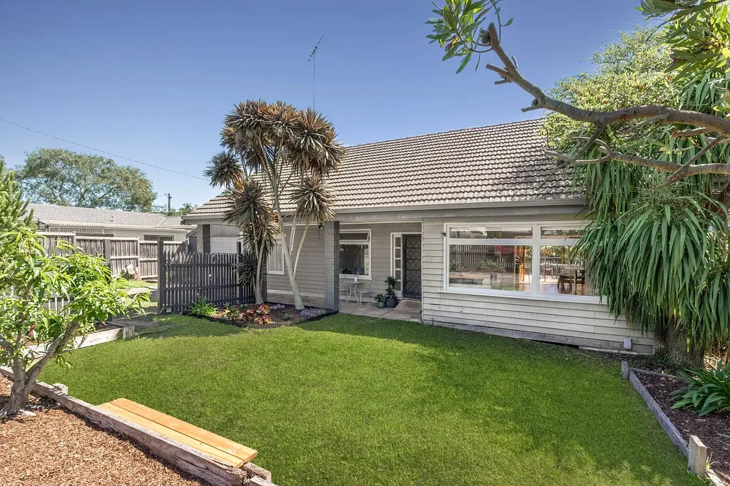 Ocean Grove 4房  Prime Old Grove Position with Scope to Renovate or Redevelop