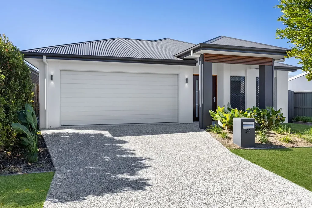 Palmview 5房  Contemporary Dual Living Opportunity in Prime Palmview Location