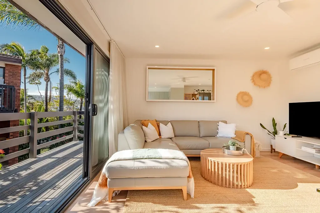 Merimbula 2 Bedroom Coastal calm just 2 minutes walk from Merimbula town centre