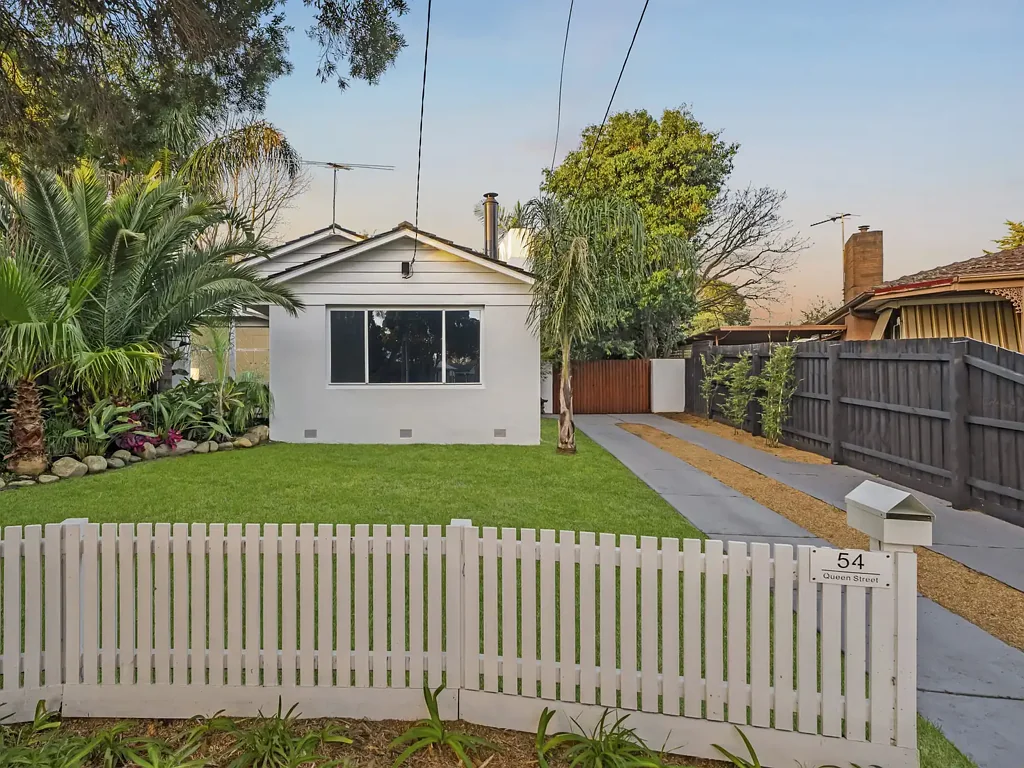Frankston 3 Slaapkamer A Private Tropical Retreat in the Heart of Frankston