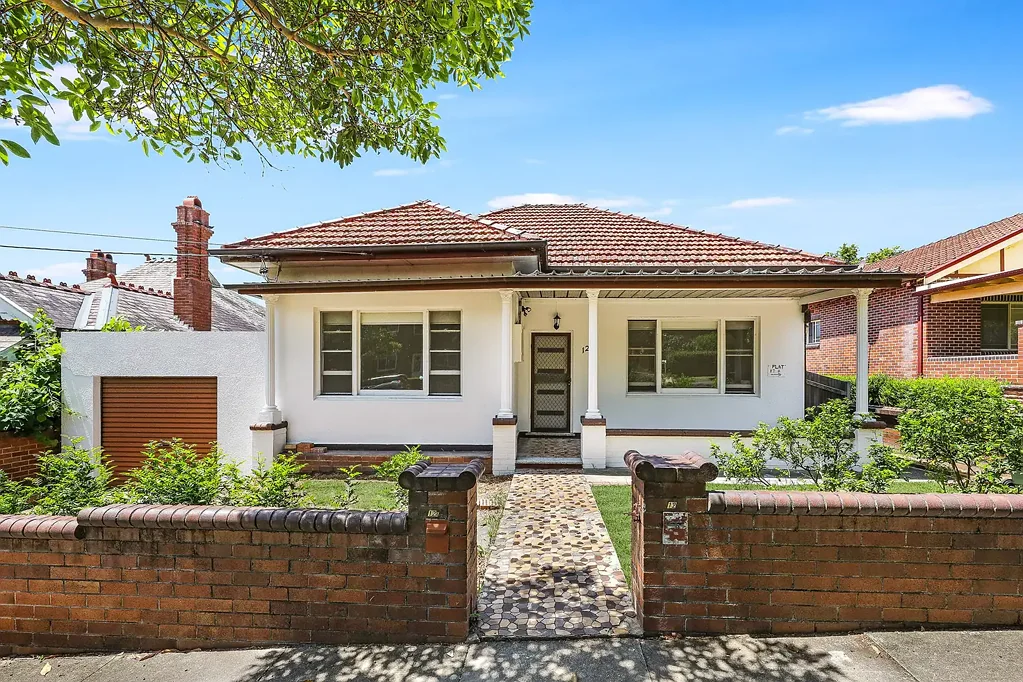 Stunning Fully Renovated 4‑Bedroom Family Home