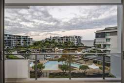 3404/323 Bayview Street, Hollywell