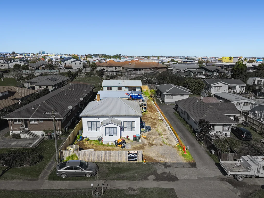 Otahuhu 3कमरा Your Project to Finish