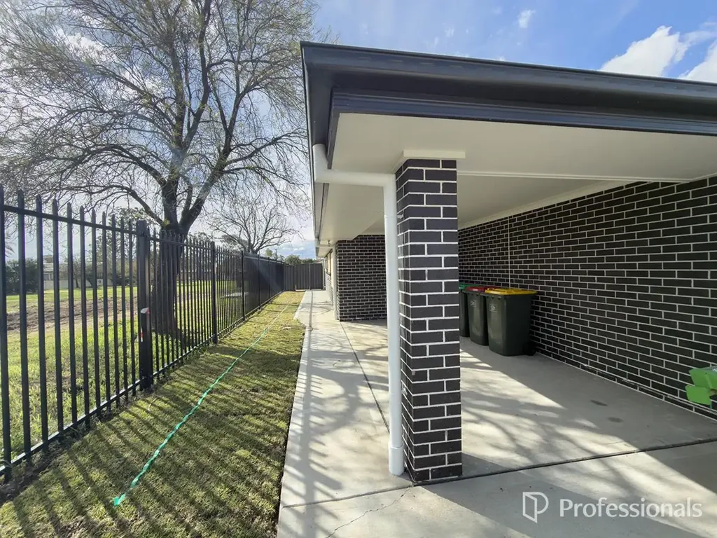 2 Bedroom Duplex - West Tamworth