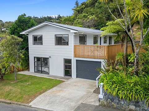 Stokes Valley 4房  Fantastic Family Home Opportunity