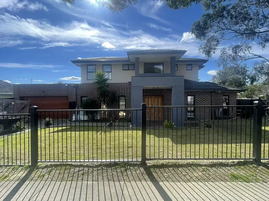 Spacious Family Home in a Prime Blackburn North Location