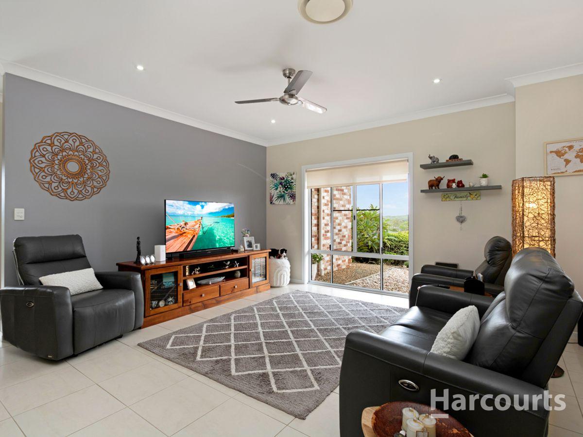 54-56 PARVIEW DR, CRAIGNISH QLD 4655, 0 침실, 0 욕실, House