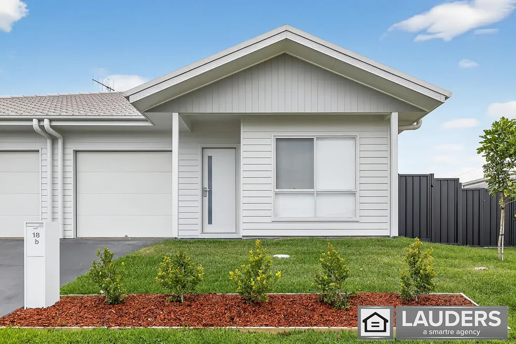 2/18 Cubbaroo Street, Old Bar, NSW 2430