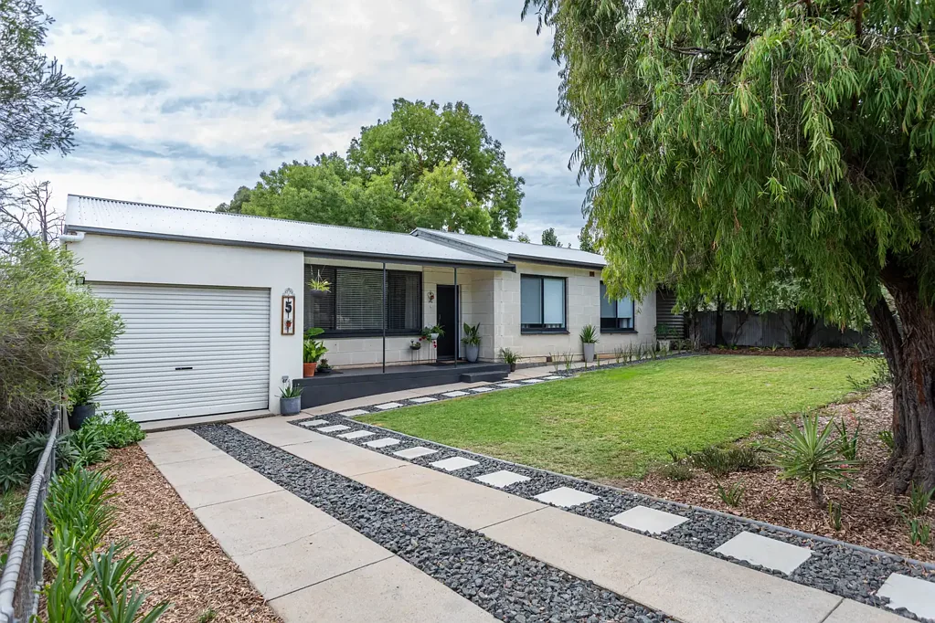 Naracoorte 3房  First Home Buyers & Investors this one is special!