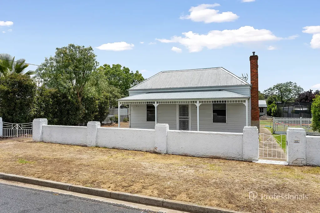 45 Burke Street, Maryborough, VIC 3465