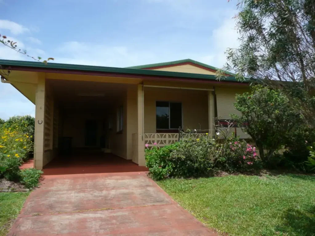 Fully airconditioned four bedroom home