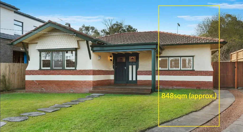 Balwyn 4कमरा Rare 848sqm (approx.) Opportunity to Create Something Exceptional