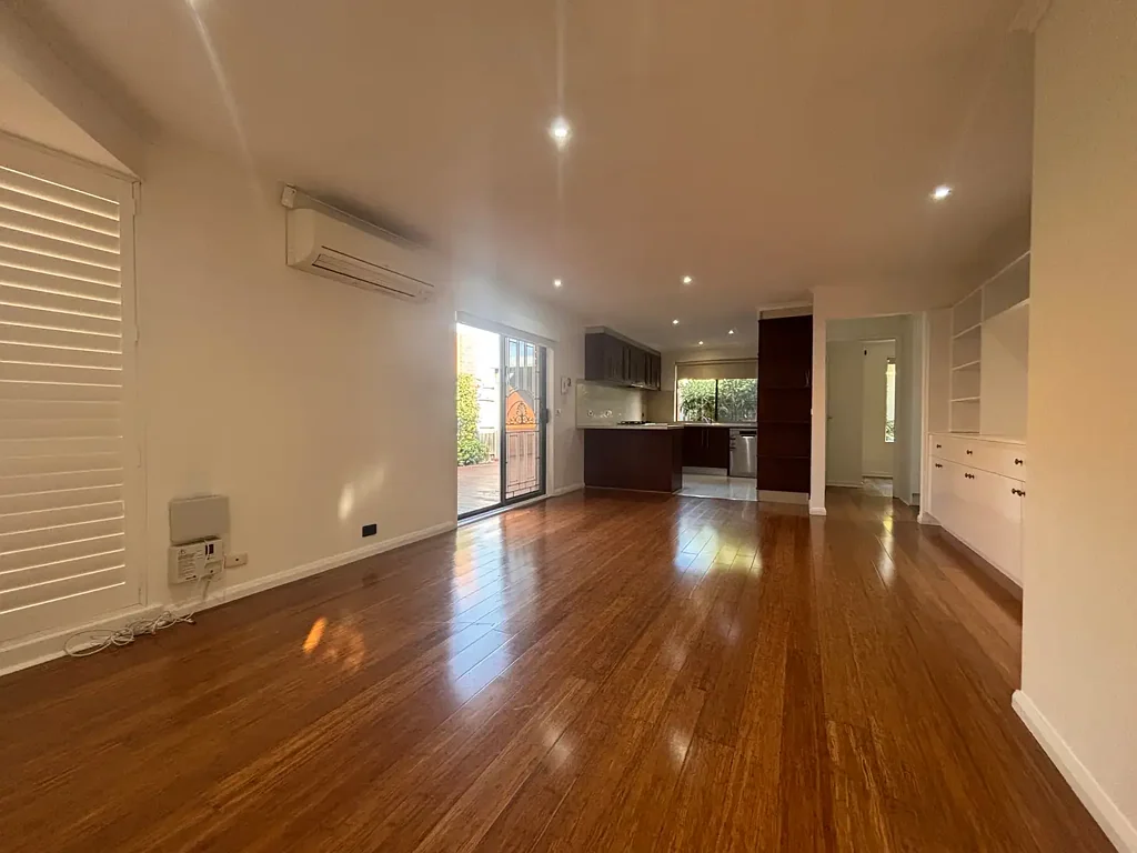 Low-Maintenance Living with Outdoor Entertaining in Tullamarine