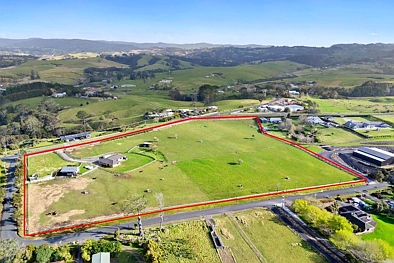 Taupaki 6બેડરૂમ Home & Income Beauty On 3.9ha Gorgeous Land!