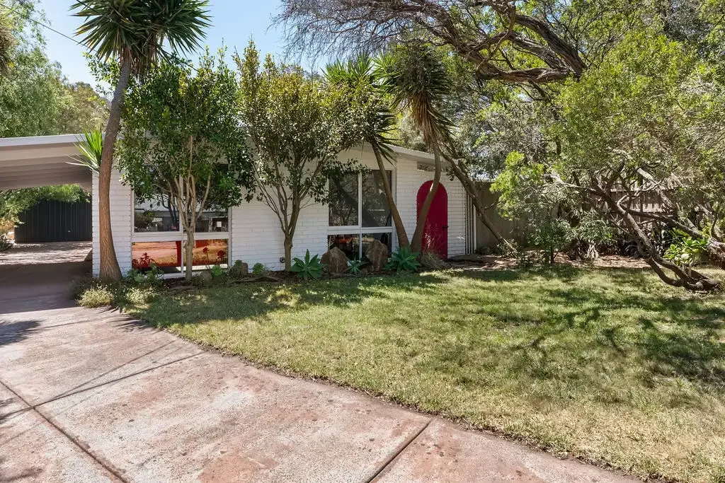6 Inala Street, Rye, VIC 3941