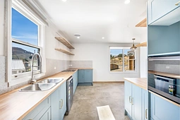 28 Glebe Road, New Norfolk