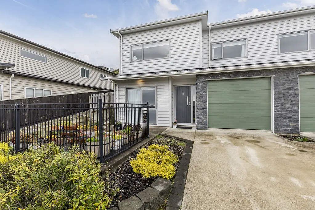 Whitby 3कमरा MODERN LIVING, 3 BEDS, 3 BATHS