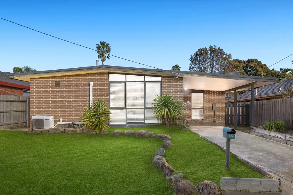65 Silvertop Crescent, Frankston North, VIC 3200