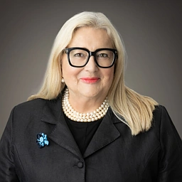 Caroline Fletcher