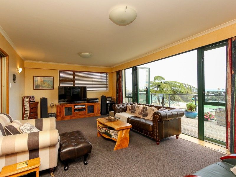 51e Calvert Road, Lynmouth, New Plymouth, 4 habitaciones, 2 baños