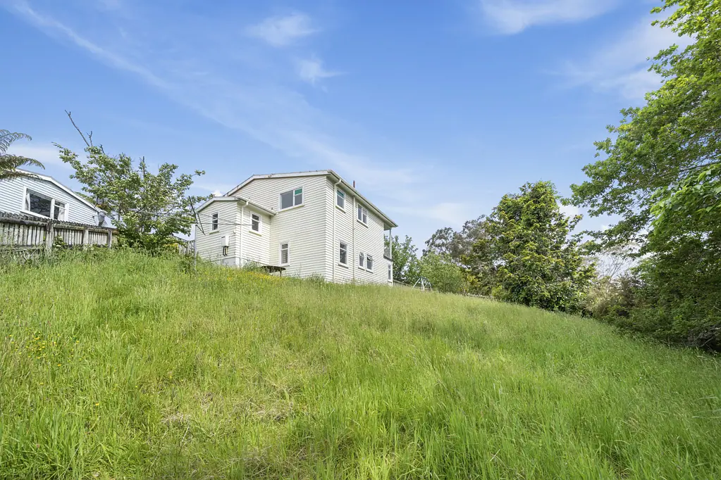 20 Aniseed Grove, Timberlea, Upper Hutt, Wellington