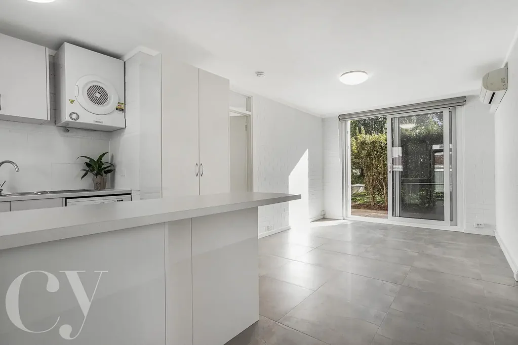 Renovated, Ground Floor Apartment