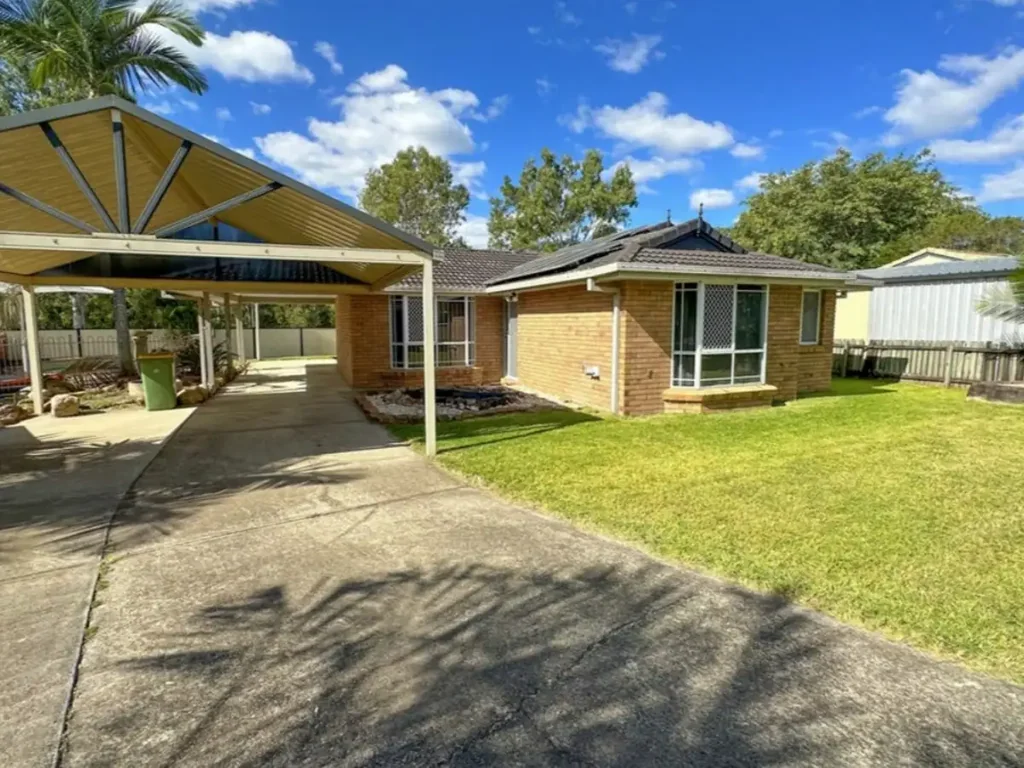North Booval 3部屋 High-Return Investment Opportunity with Strong Lease Security