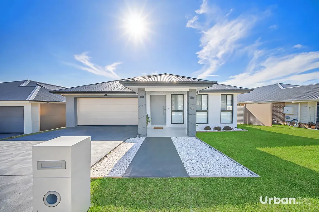 North Rothbury 4ห้องนอน STYLISH LIVING IN A PRIME NORTH ROTHBURY LOCATION WITH STRONG INVESTMENT APPEAL