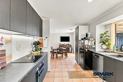 2 Lorac Court, Sydenham, VIC 3037, 3 slaapkamers, 1 badkamers, House