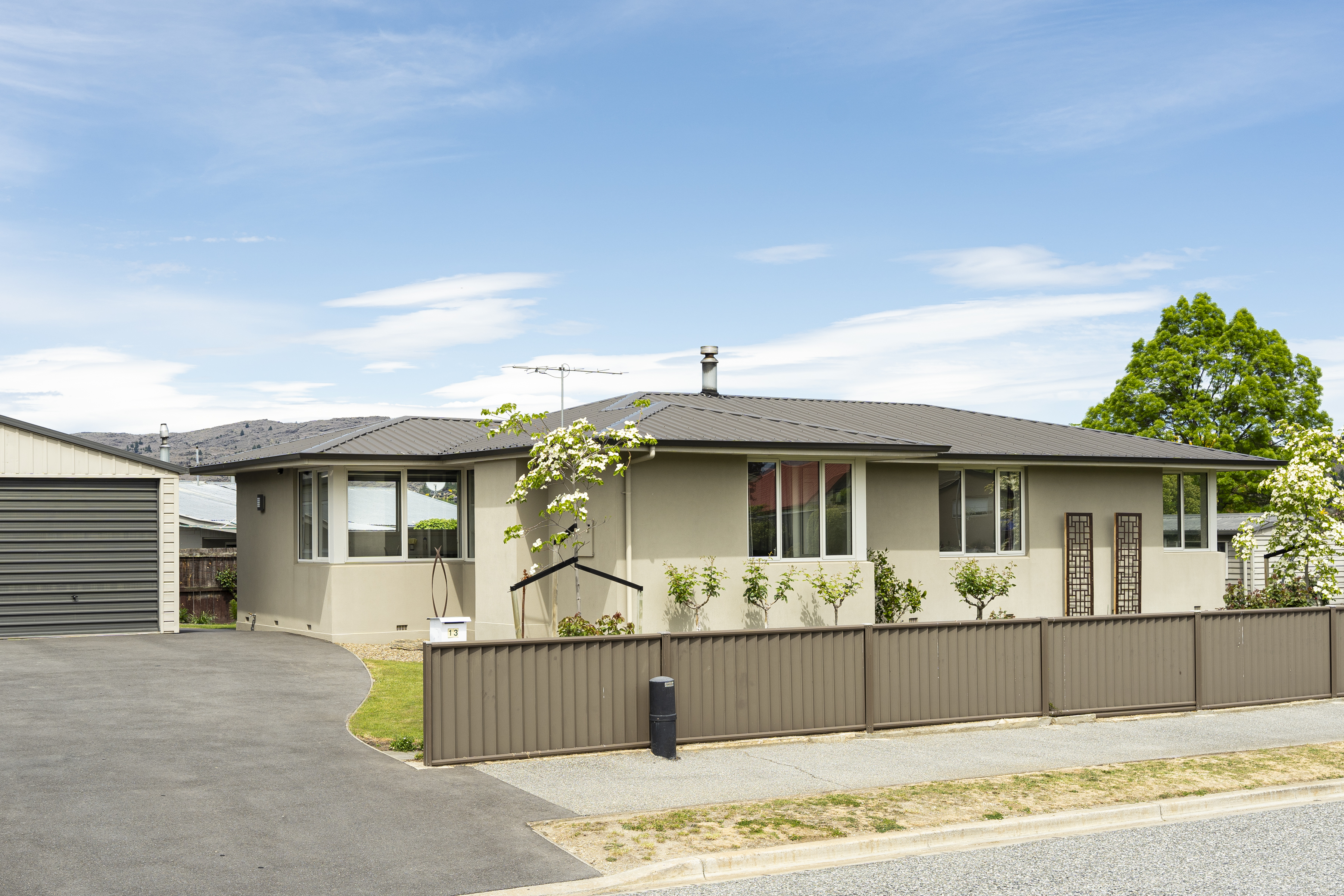 13 Blackmore Crescent, Alexandra