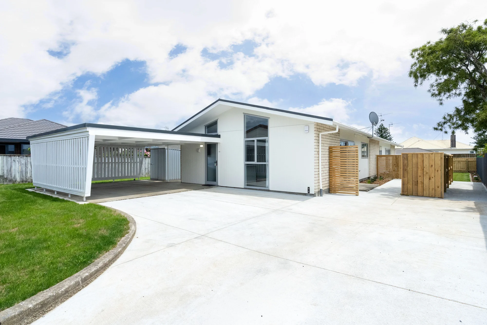 Levin 2 Bedroom Move In Ready Unit in a Prime Levin Location
