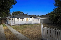 19 Larch Street, Thomastown