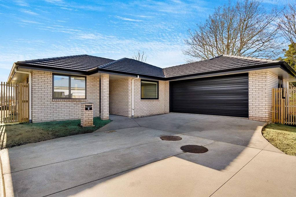 Morrinsville 3房  Brand New Luxury Home with Views