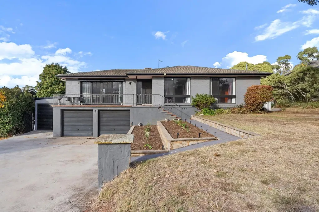 5 Pring Place, Latham, ACT 2615