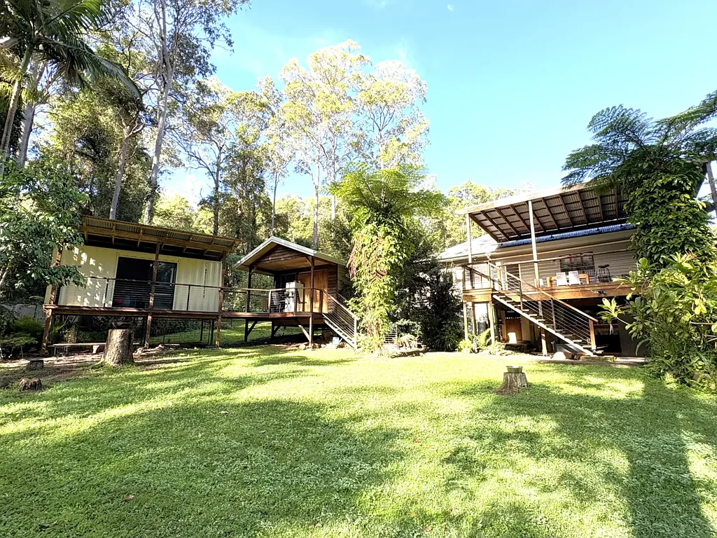 Lake Macdonald 2ਬੈੱਡਰੂਮ Acreage Character Cottage