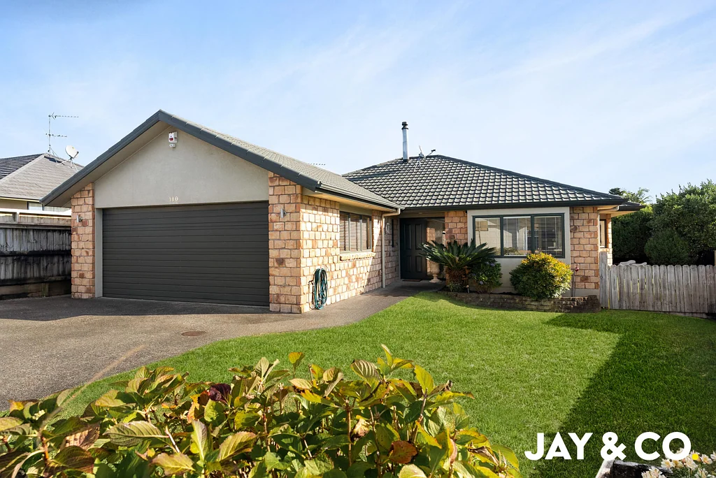 The Gardens 4Moenga First Time in 25 Years - The Ultimate Family Home