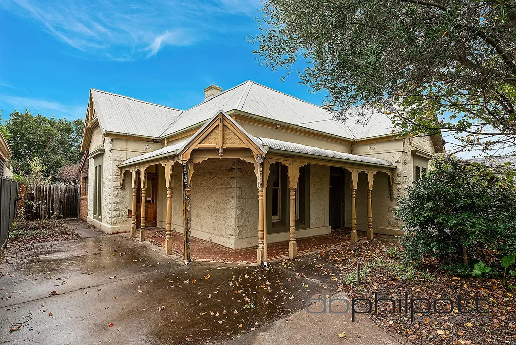 Stepney 4房  Circa 1900 Character Villa on Valuable City-Fringe Allotment