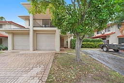 2/20 Flamingo Close, Wishart
