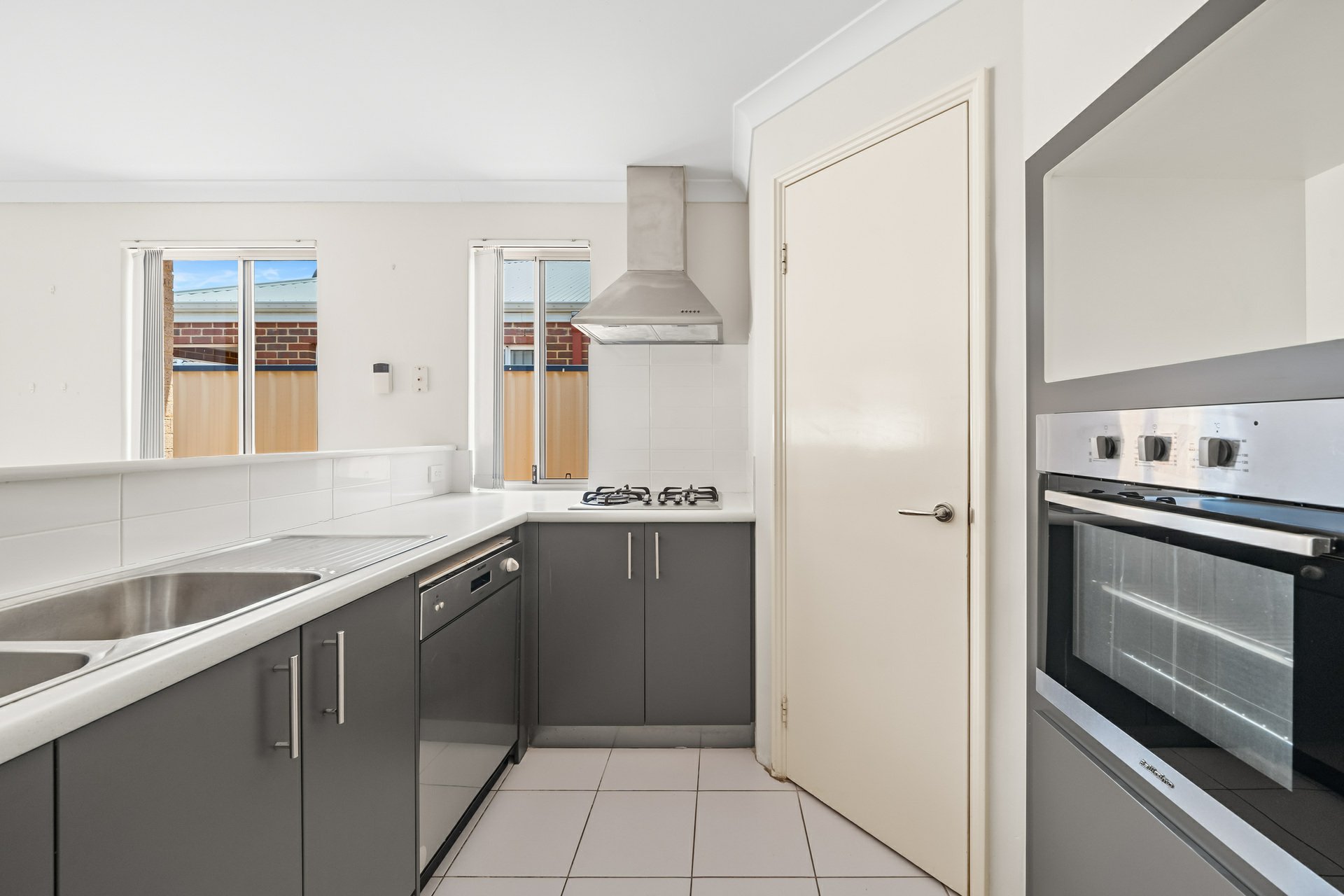 BLENHEIM PARK UNIT 6 54 SIXTH RD, ARMADALE WA 6112, 0房, 0浴, House