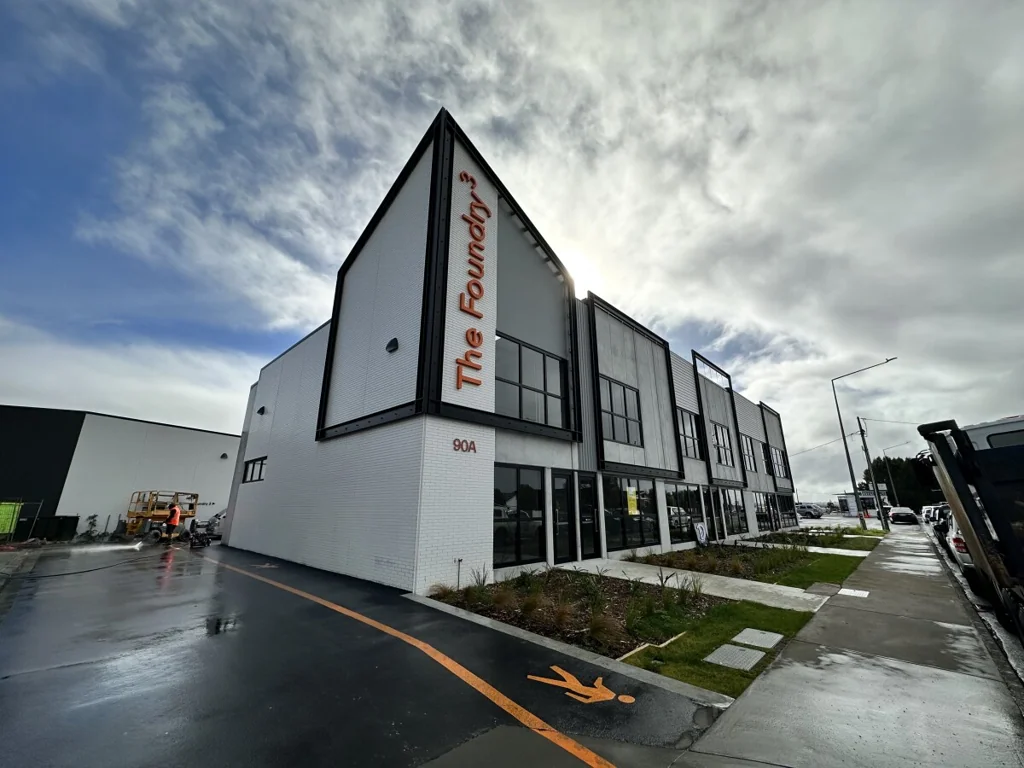 Hobsonville Newly Constructed Road Frontage Space Available