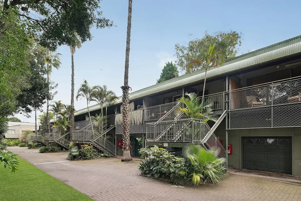 Balmain 30Zimmer Significant Balmain Landholding With Endless Potential
