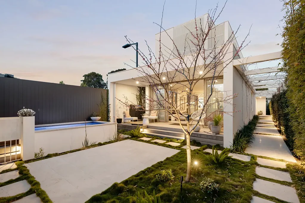 Brighton 4房 设计主导的轻松奢华生活港湾 Design-led haven of easy-living luxe